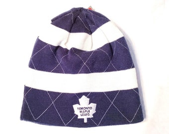 Toronto Maple Leafs Reversible Blue/White Stripes Cuffless Knit Beanie Hat Ski Cap NWT NHL Licensed