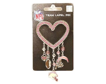 Los Angeles Chargers Breast Cancer Support Pink Heart Lapel Pin With Charms New