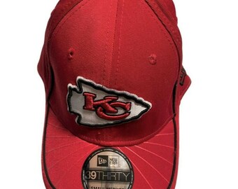 New Era Kansas City Chiefs Super Bowl LIX 59 Beanie – Red, Kelce Mahomes, One Size