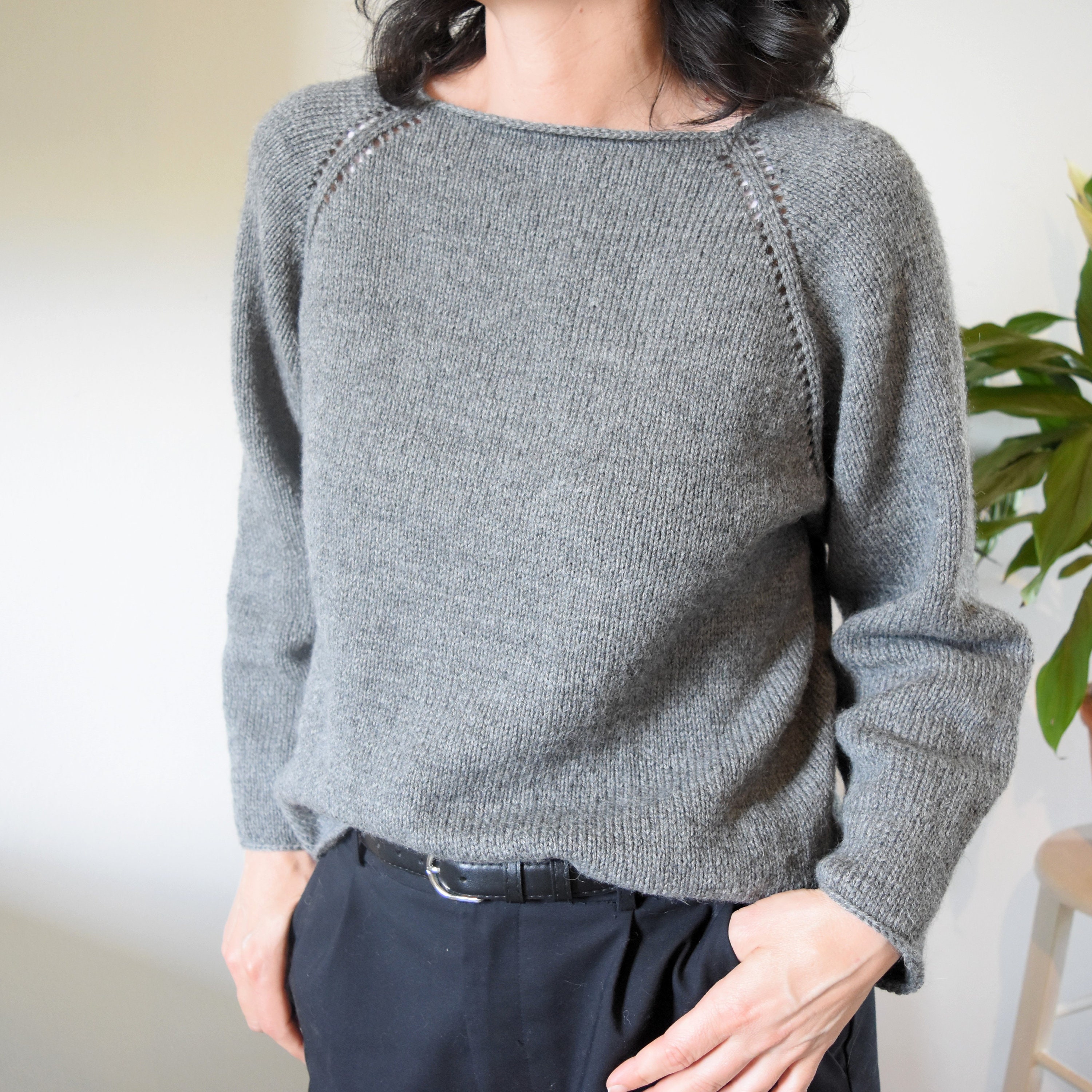 Beginner Raglan Sweater Knitting Pattern - Top-down Seamless Pullover ...