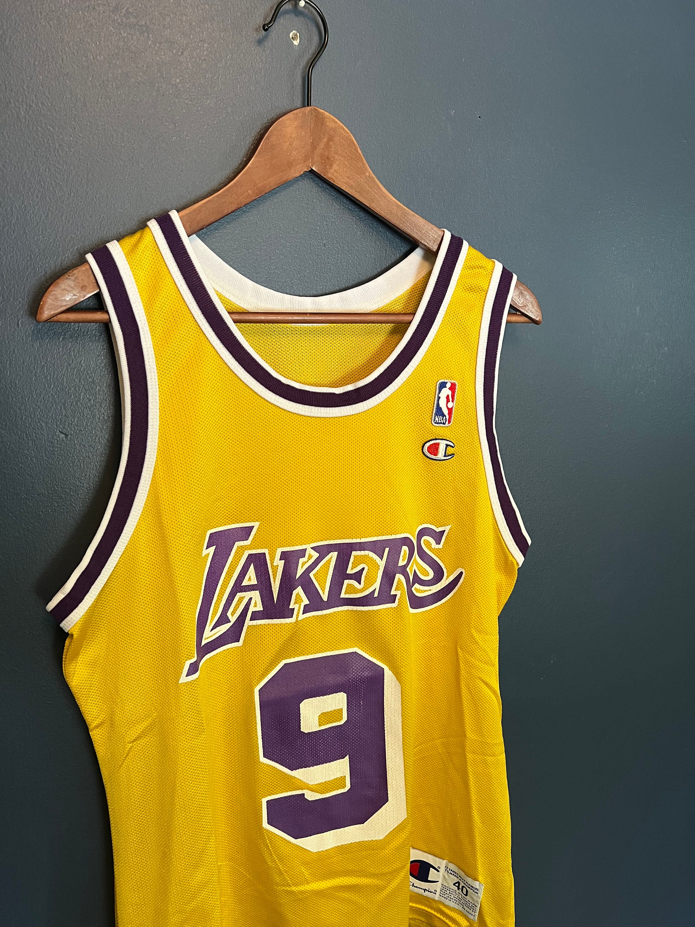 Facsimile Autographed Kobe Bryant #24 Los Angeles LA Yellow Reprint Laser  Auto Basketball Jersey Size Men's XL at 's Sports Collectibles Store