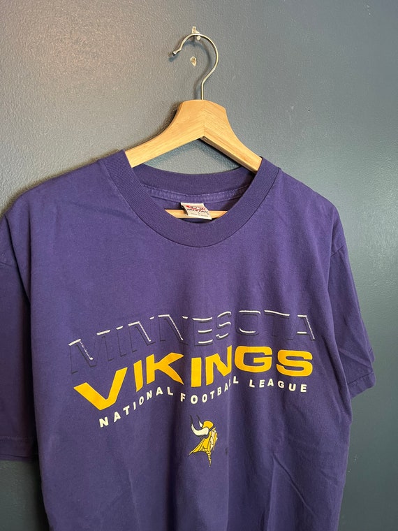 Vikings football t shirts 2025