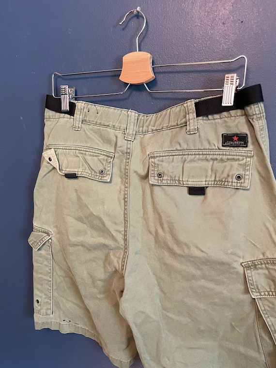 Vintage 90’s Coliseum Olive Green Cargo Shorts Size 32 - Gem