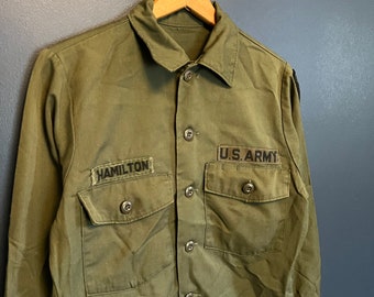 Vintage 70’s OG 507 Olive Green US Army Button Up Shirt Size M/L