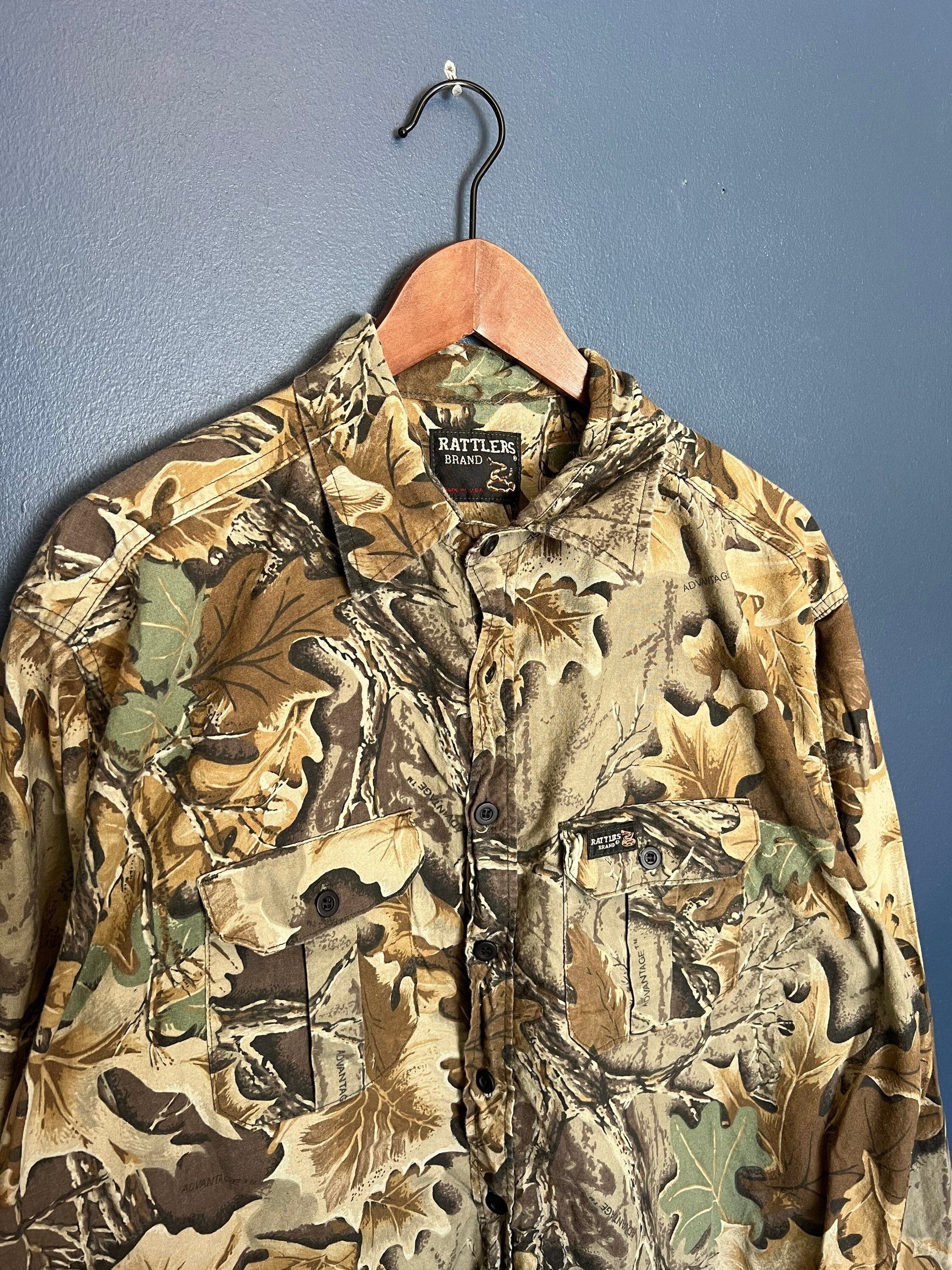 Vintage 90s Rattlers Brand Camo Button up Shirt Size Large 