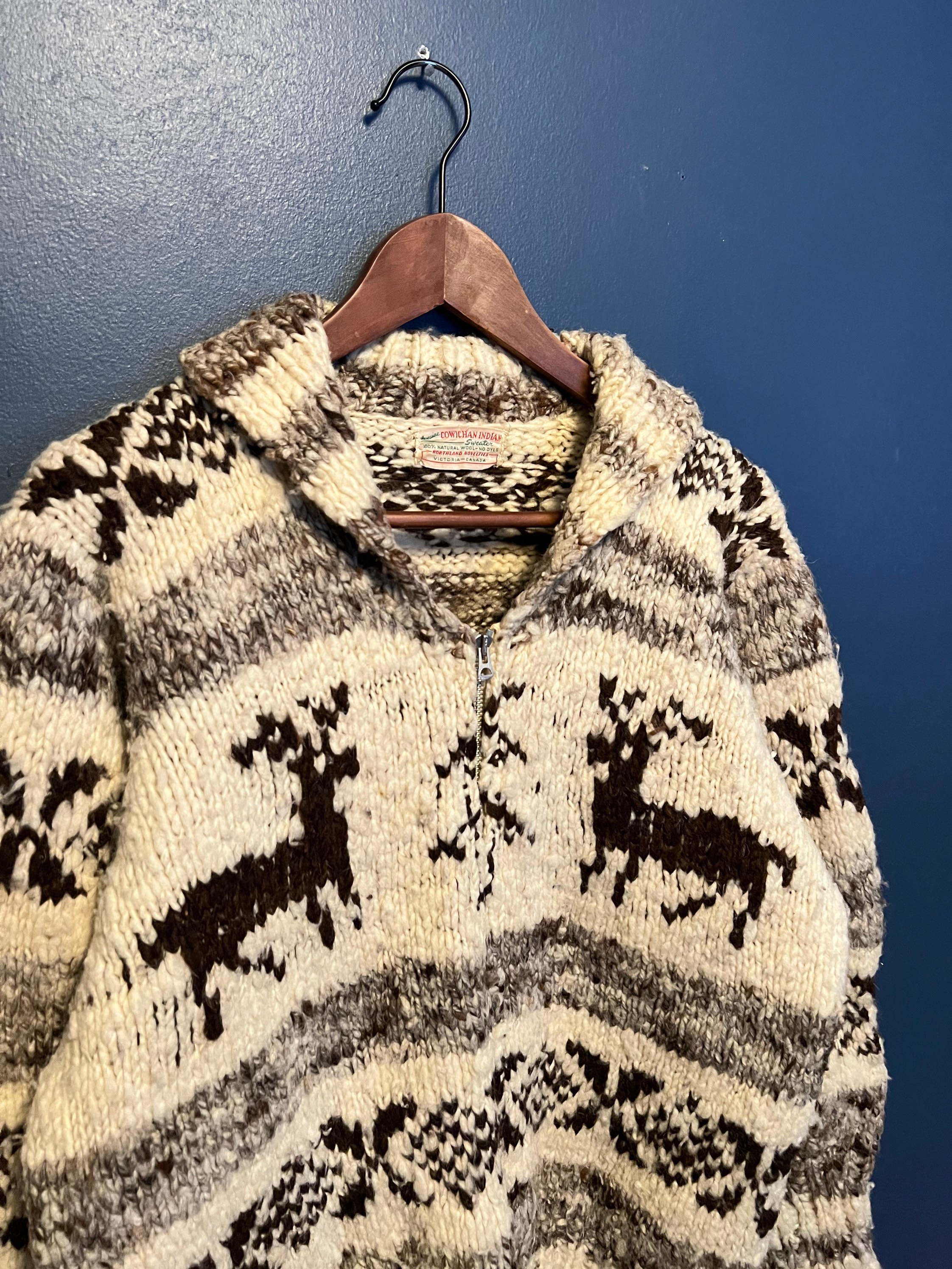 Vintage 60 s 70 s Cowichan Indian Genuine Zip Close Deer Sweater Size Medium Large