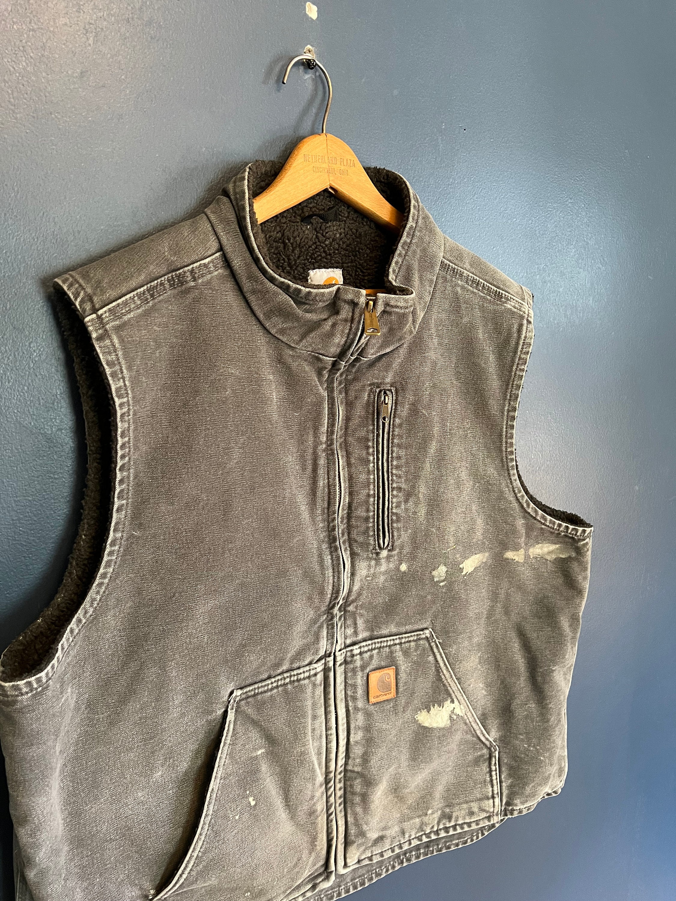 Men's sherpa lined sandstone vest deals v33