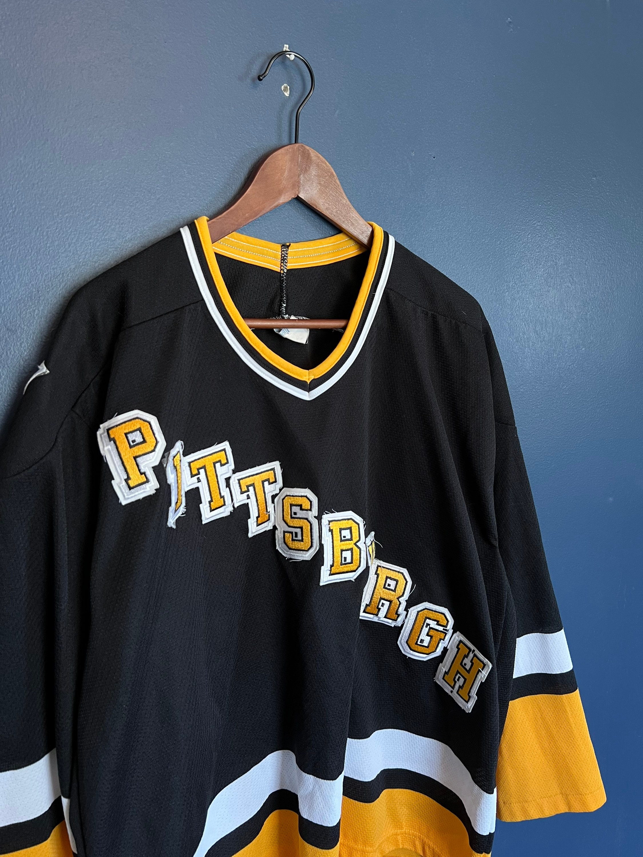 ChitownclassicsCo Vintage 90's Pittsburgh Penguins CCM Stitched Authentic Hockey Jersey Size Large