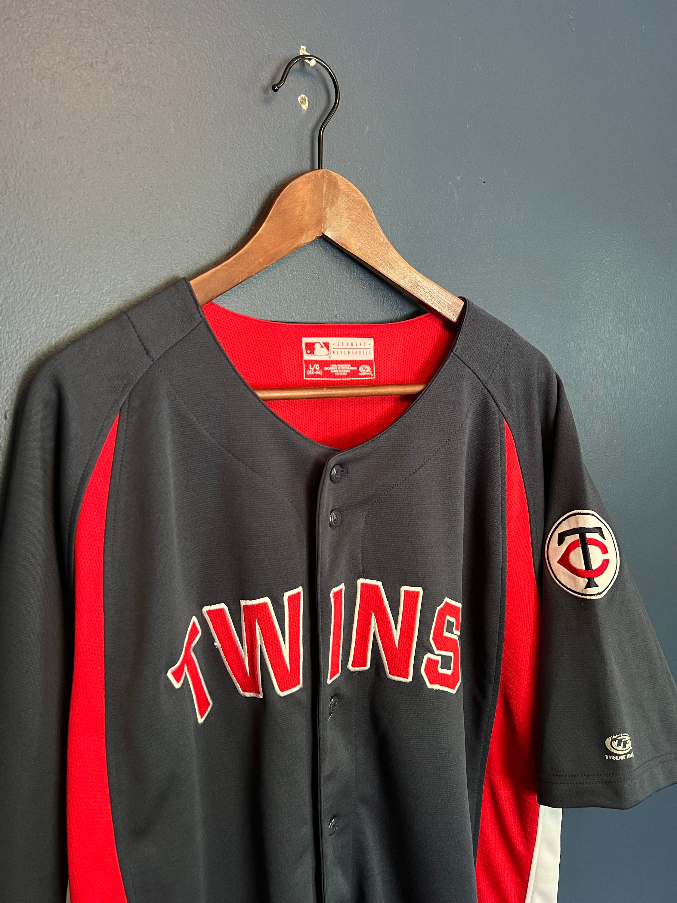 twins jersey blue