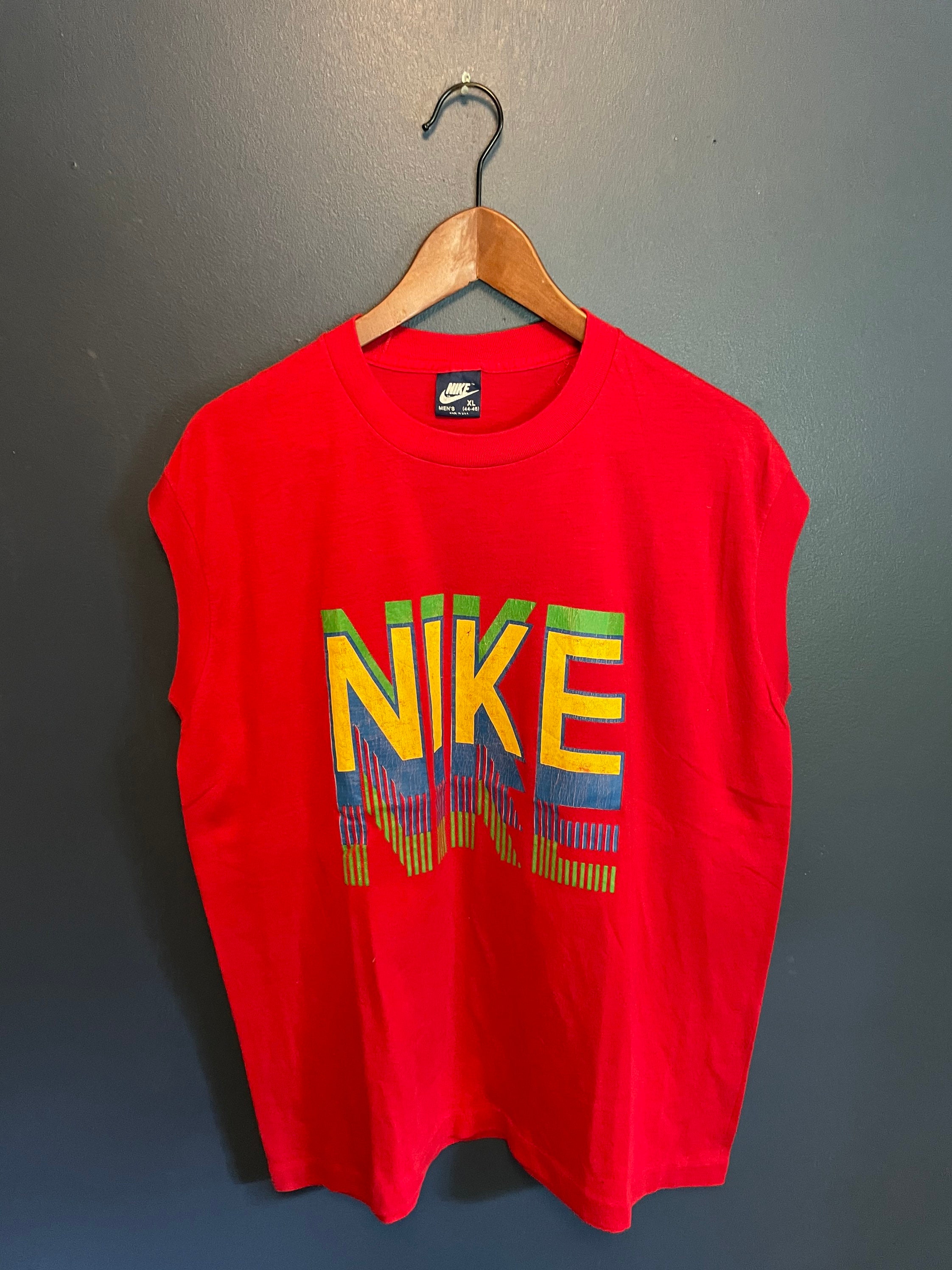 blue tag nike