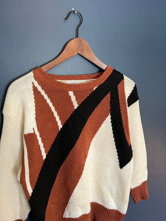 Vintage 90’s Abstract Pattern Knit Sweater Size Sm