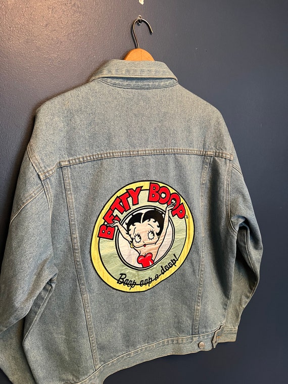 Vintage 90’s Betty Boop Denim Jean Jacket Size XL