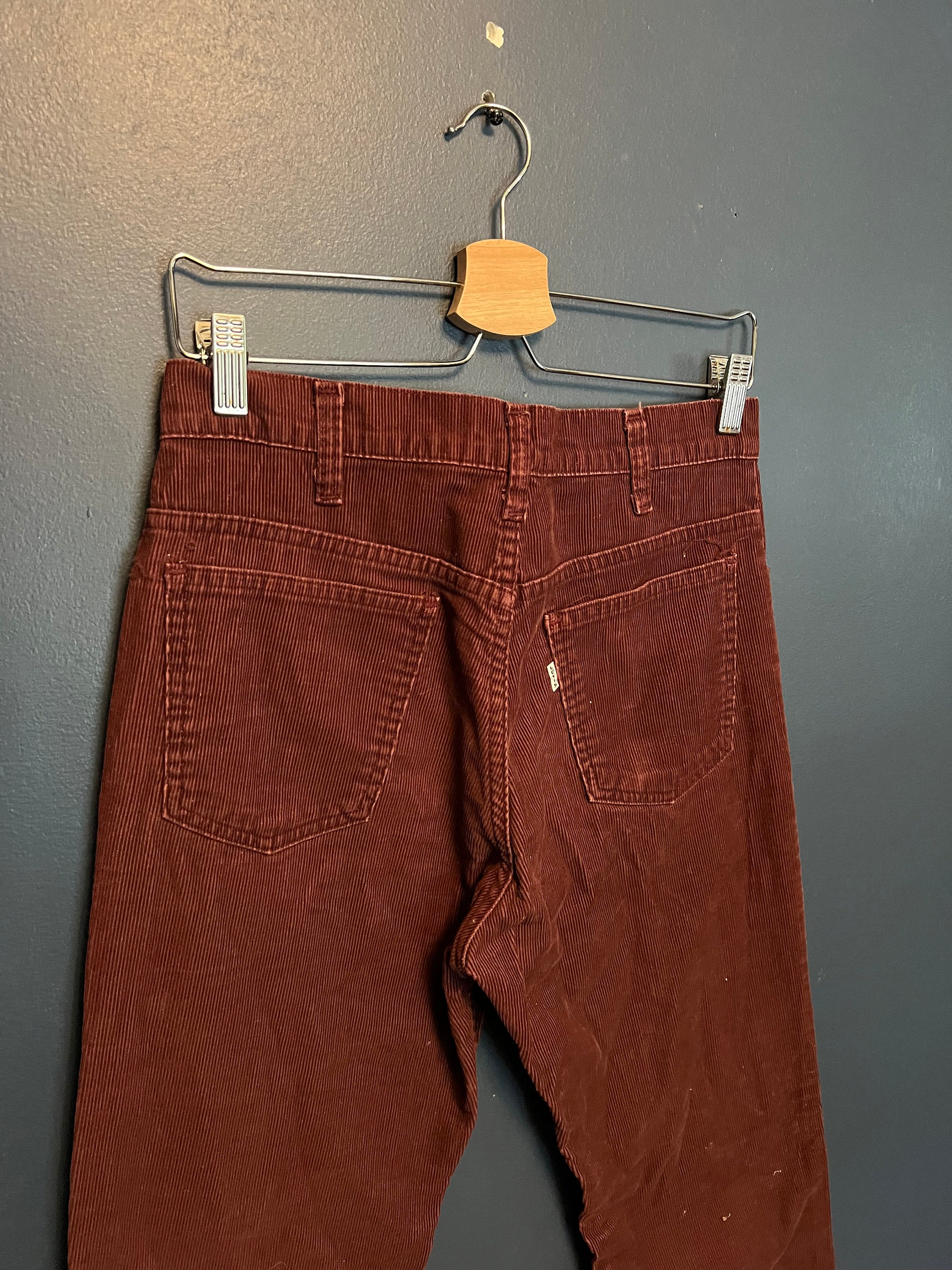 Mens levi clearance cords