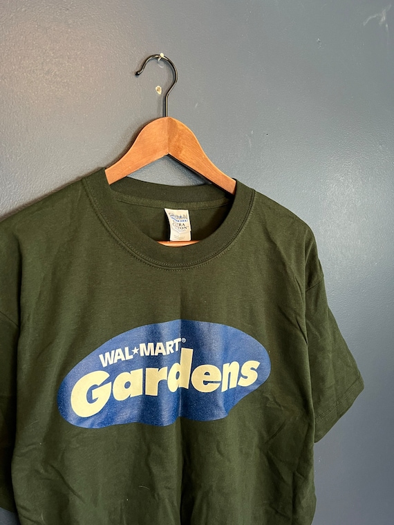Vintage 90’s Walmart Gardens T Shirt Tee Size Larg