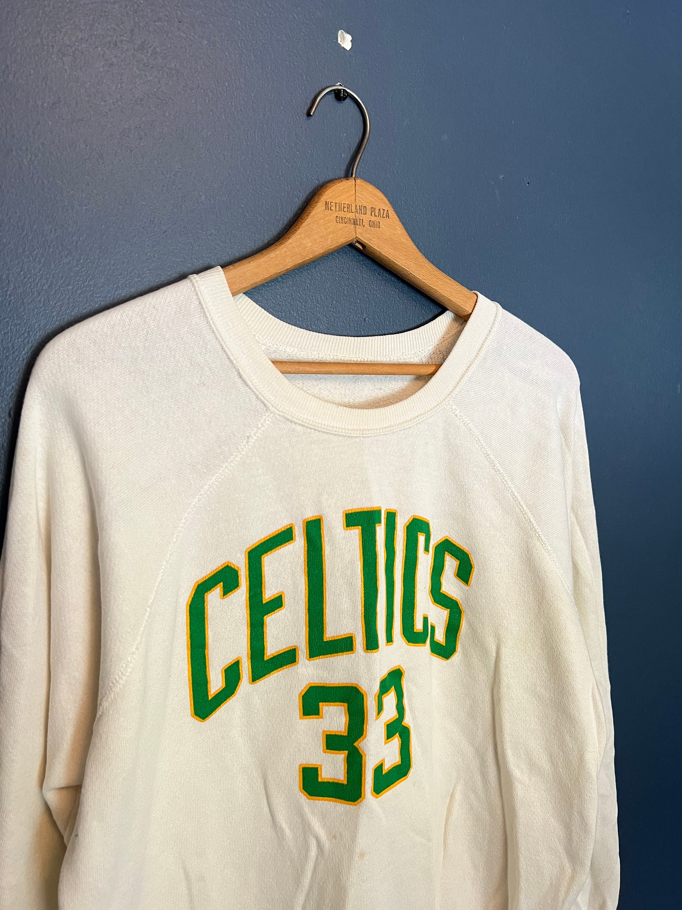 90's Larry Bird Boston Celtics Official Fan NBA Crewneck Sweatshirt Size  Medium/Large – Rare VNTG