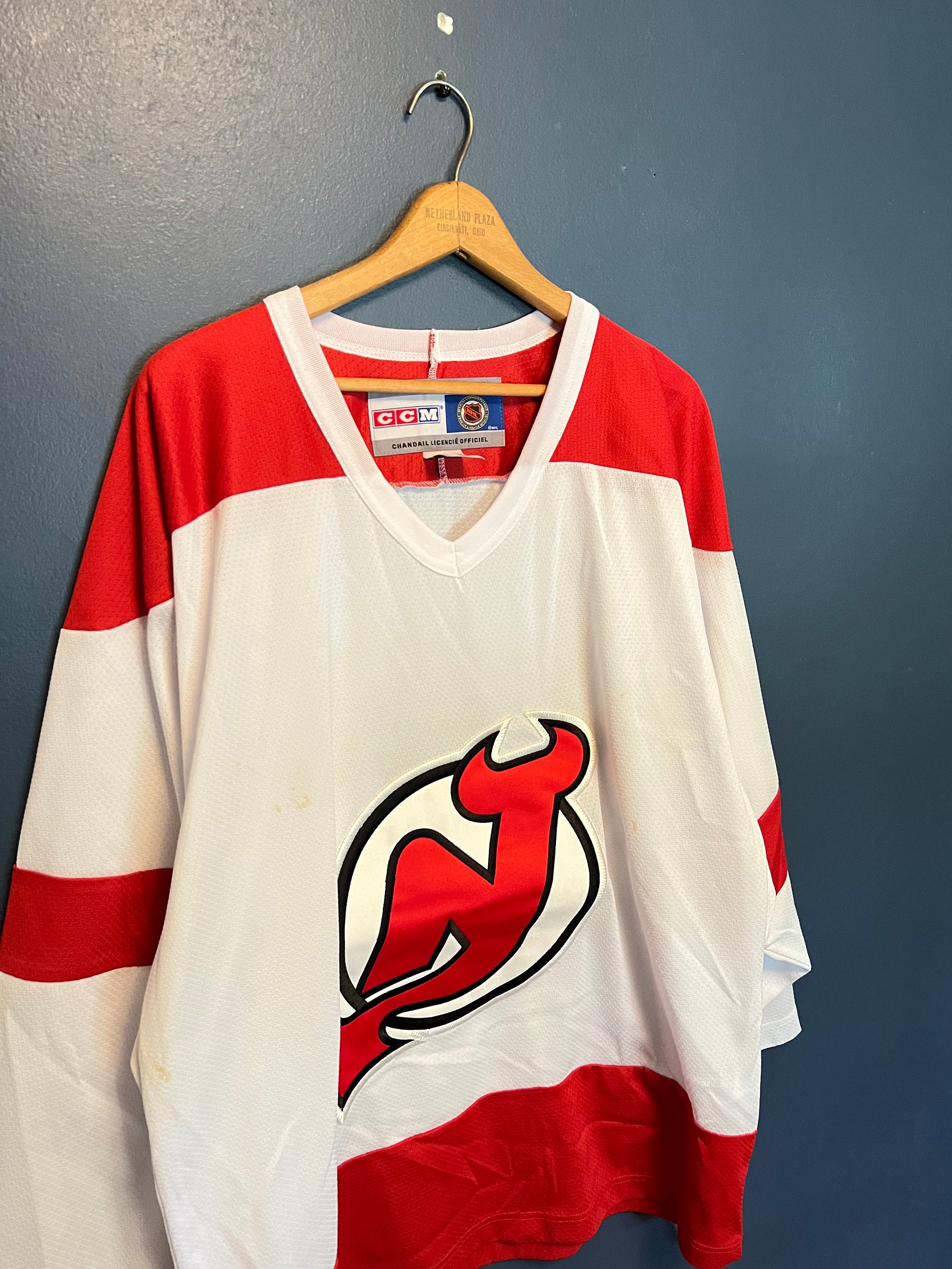 New Jersey NJ Devils Knit Hat 47 Brand NHL Hockey One Size Fits All OSFA  Pom Pom