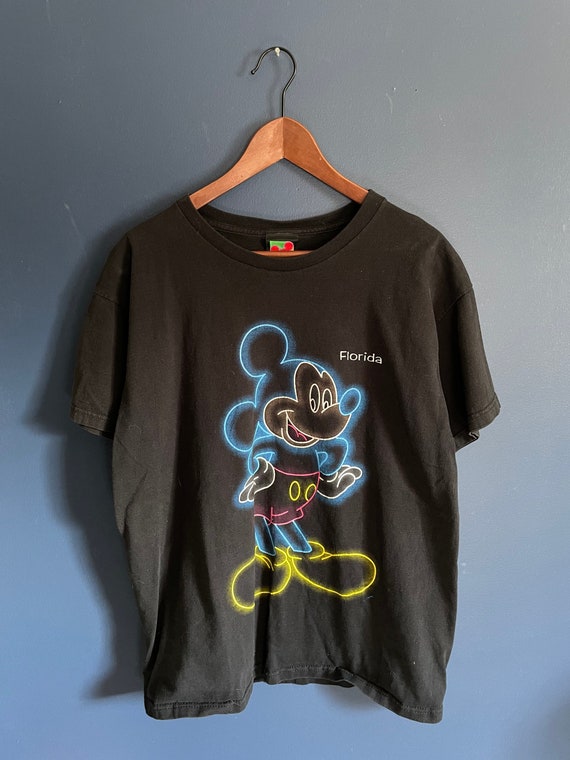 90'S MICKEY UNLIMITED Mickey Mouse Large Print Character Print T-Shirt Made in Canada Men's L Size Vintage cotton white type Vintage Second Hand main image 0