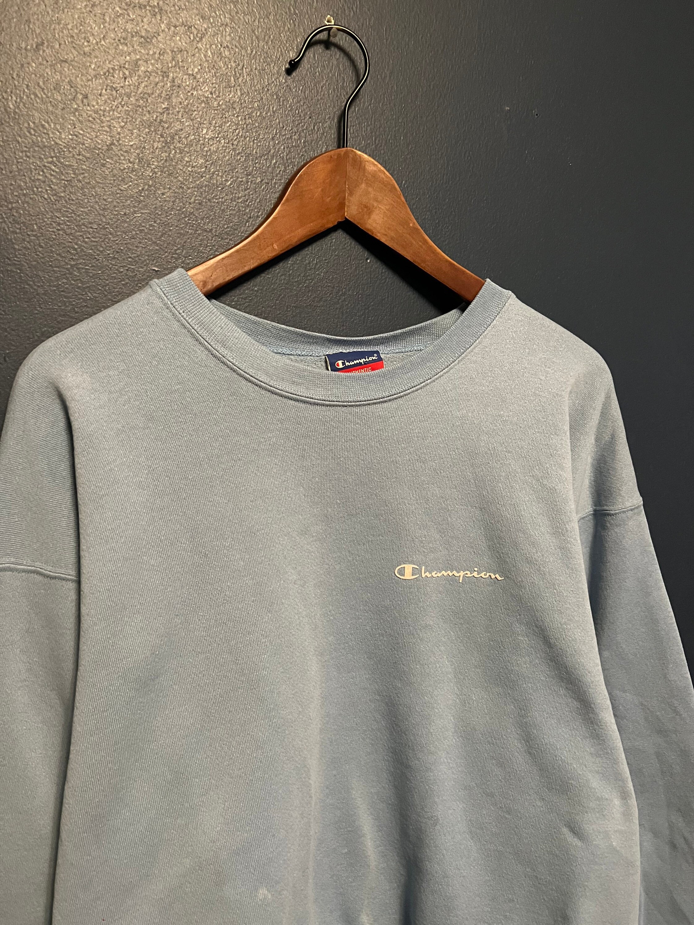 Champion sweater light shop pink undertale