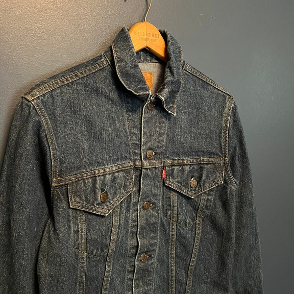 Vintage 70’s Levi’s Type 3 Dark Wash Indigo Denim Jean Jacket 705 05 0217 Size 30