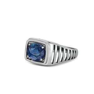 Sapphire gold ring/ Vintage style Sapphire mens ring/ Natural Sapphire Men Ring/ Mens gemstone jewellery/ Blue Sapphire Ring
