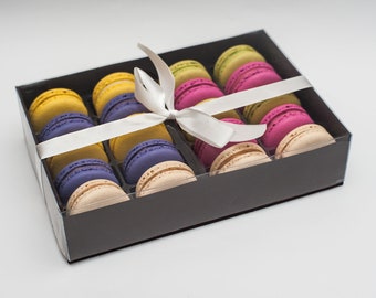 Brown Paper Box with Tray For 20 Macarons - Macaron Packaging - Pack of 4 Boxes