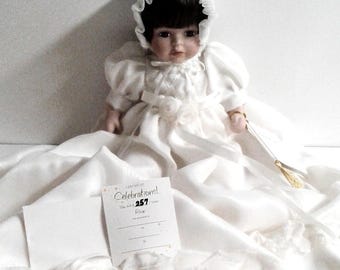 Muñeca de porcelana ROSE de edición limitada "Recuerdos de días especiales" n.° 257/1000