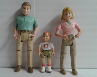 Lot of 3 Vintage 90s Fisher-Price Loving Family Figures (1)