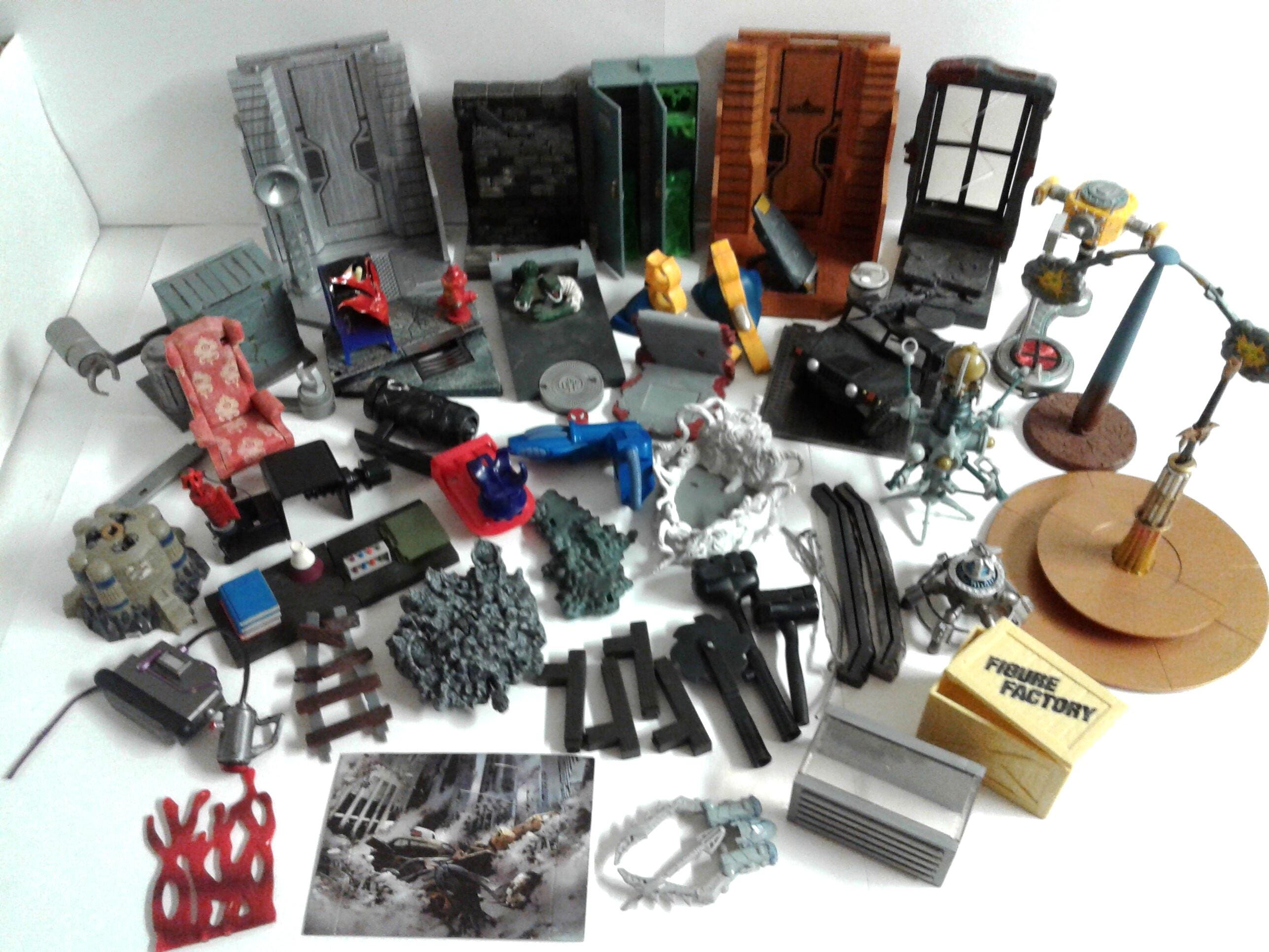Large Lot of Marvel Legends Accessories / Parts / Replacement