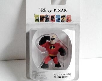 Disney Pixar The Incredibles Mr. Incredible Mini Action Figure, Thinkway Toys