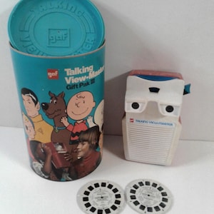 Vintage 1970s GAF Talking View Master & 2 Reels Lot Works!