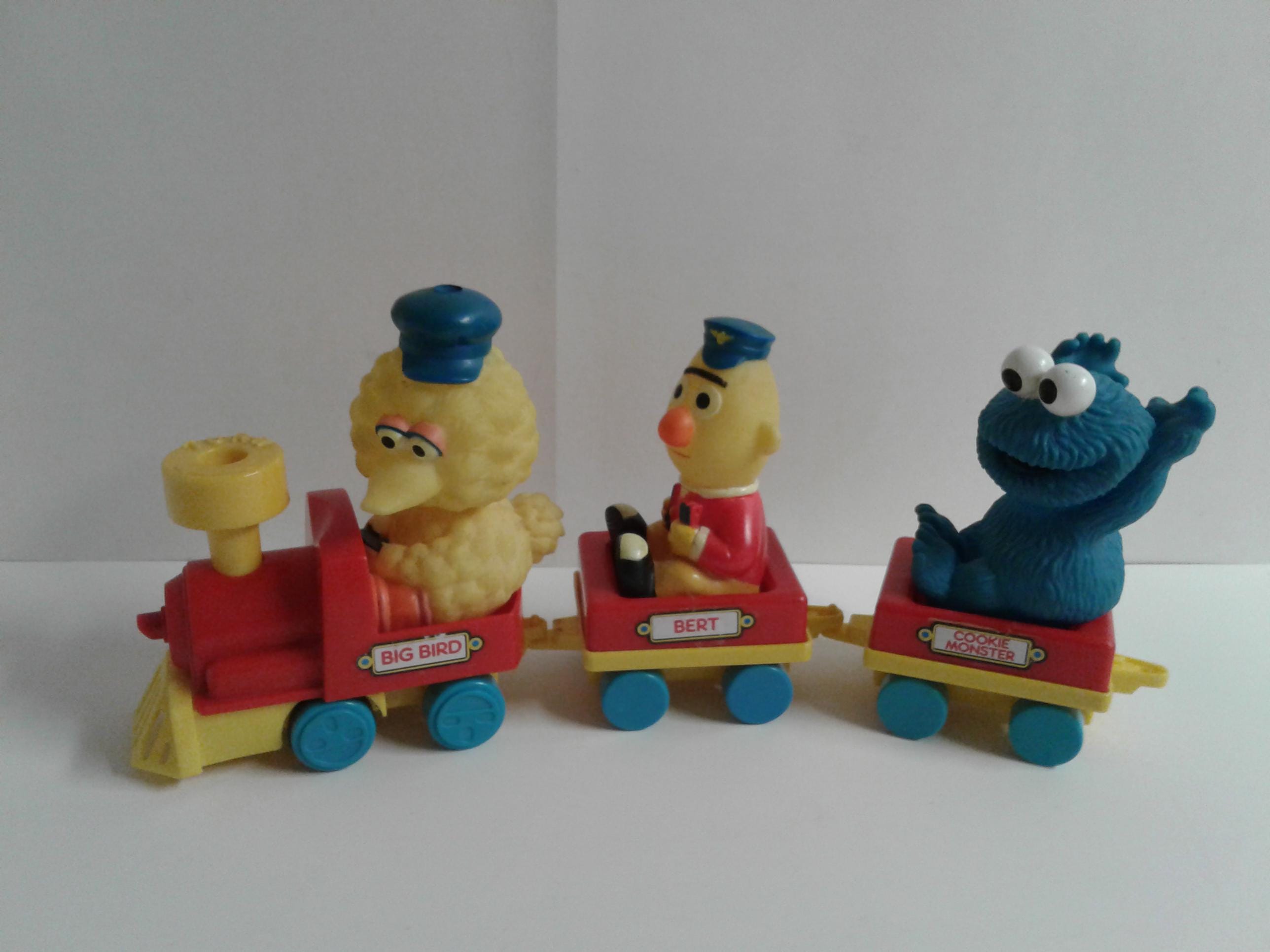 Sesame Street Big Bird's Wind up Train Vintage 1990's Illco