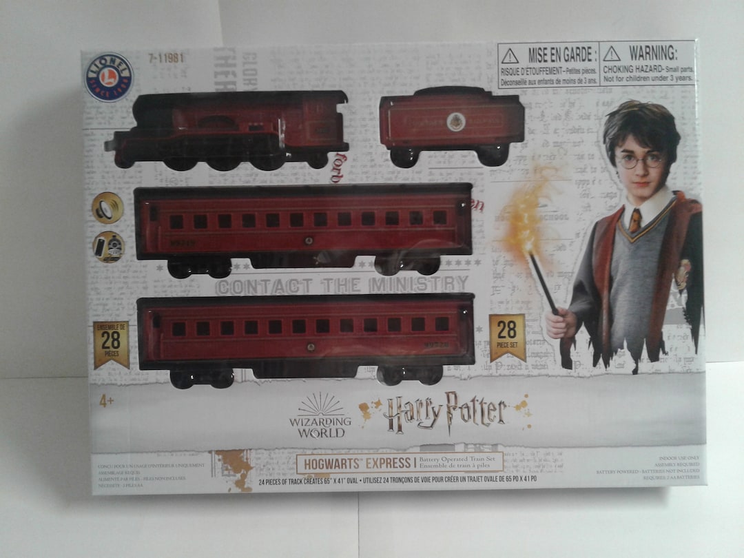 Lionel Trains Wizarding World HARRY POTTER Train Set Model 711981, 28