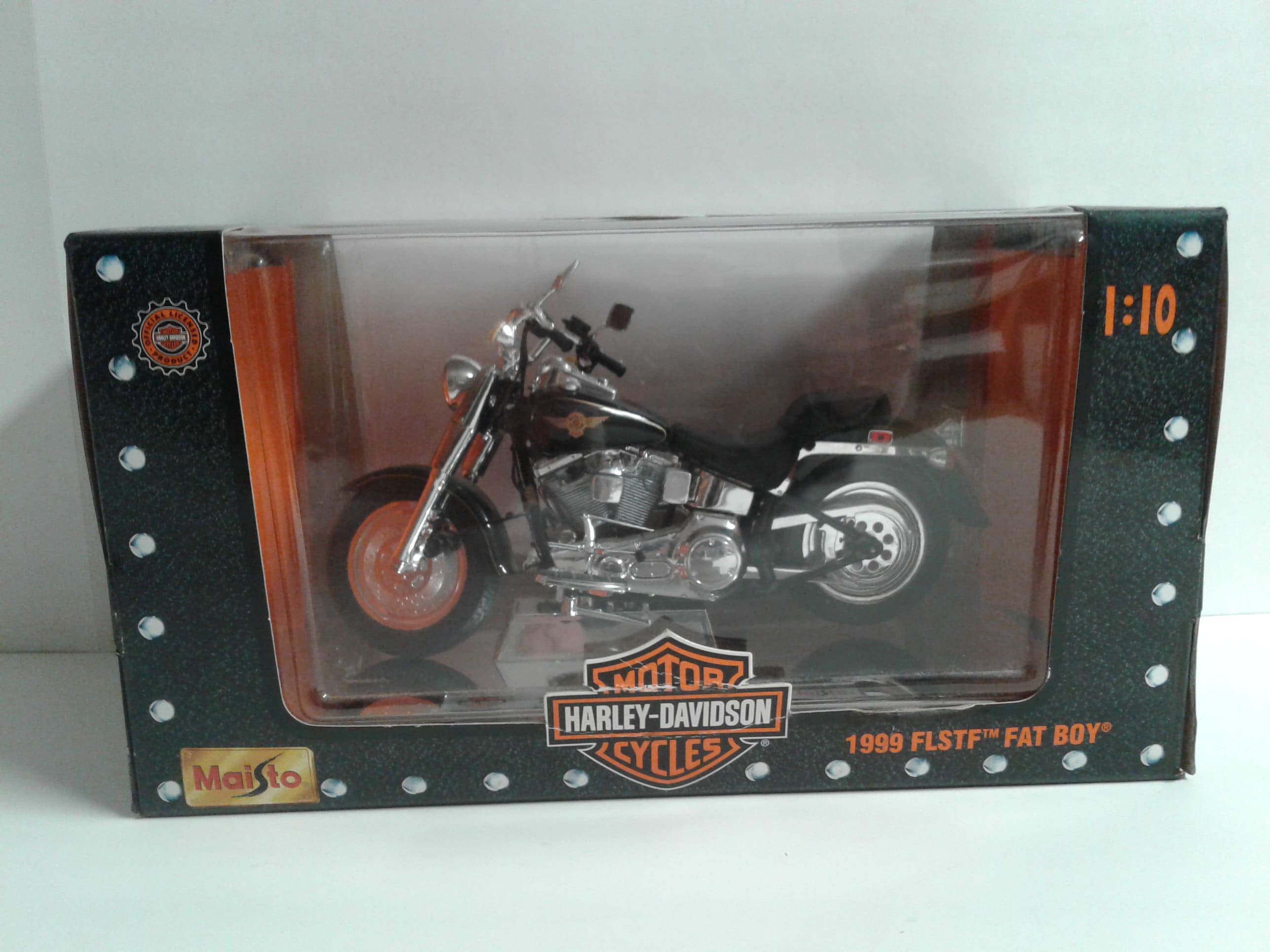 Maisto Harley-davidson Motorcycle 1999 FLSTF Fat Boy Collector