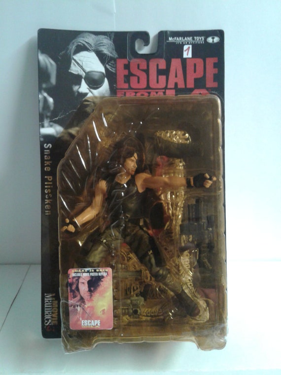 ESCAPE FROM LA Snake Plissken フィギュア　DVD付 McFarlane Toys Escape from L.A. Snake Plissken Movie Maniacs