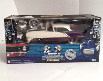 Muscle Machines '33 Ford Coupe 1:18 Scale Diecast Hot Rod New in