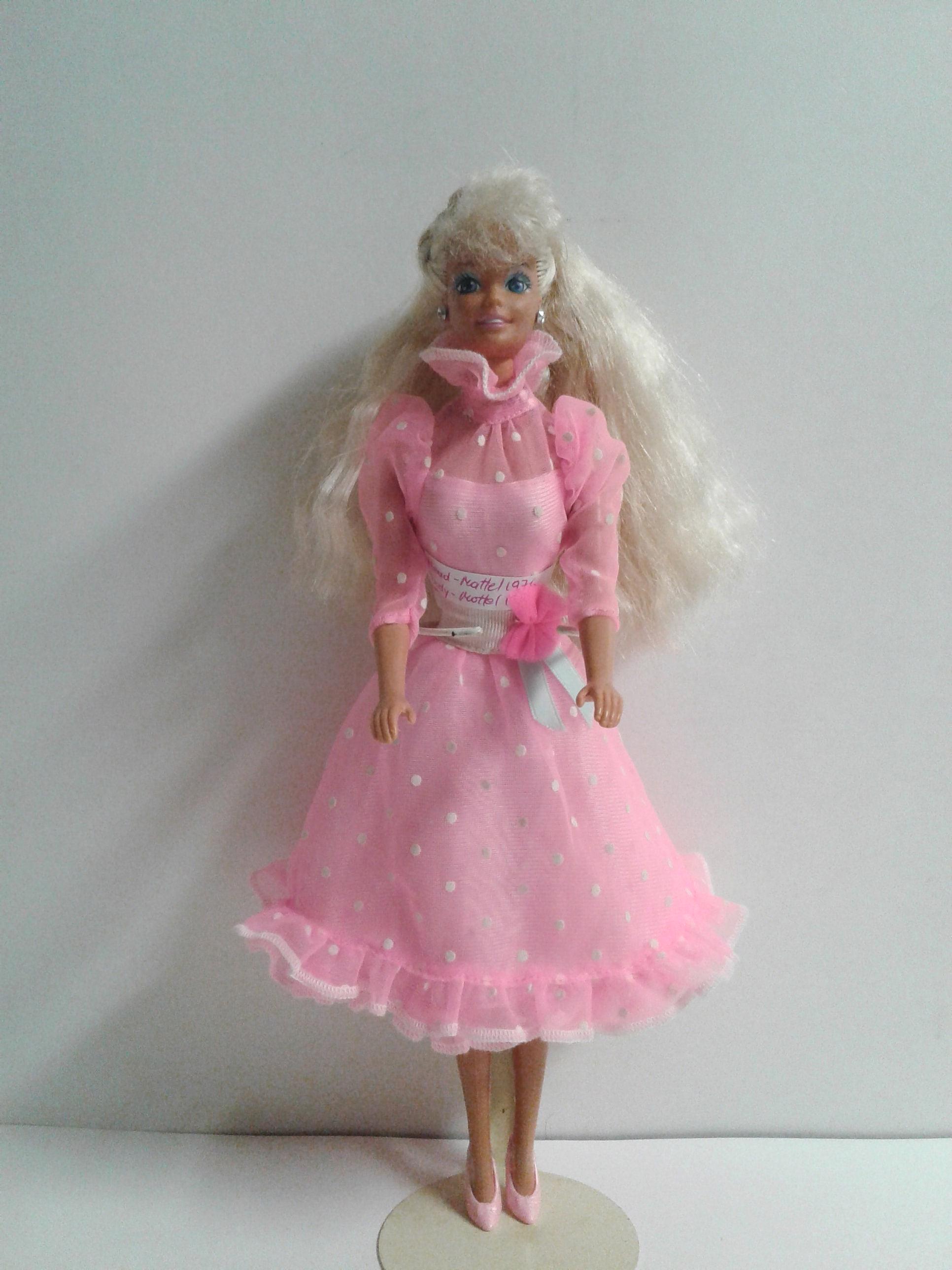 Vintage Mattel Barbie Doll Twist N Turn, Head 1976 / Body 1966