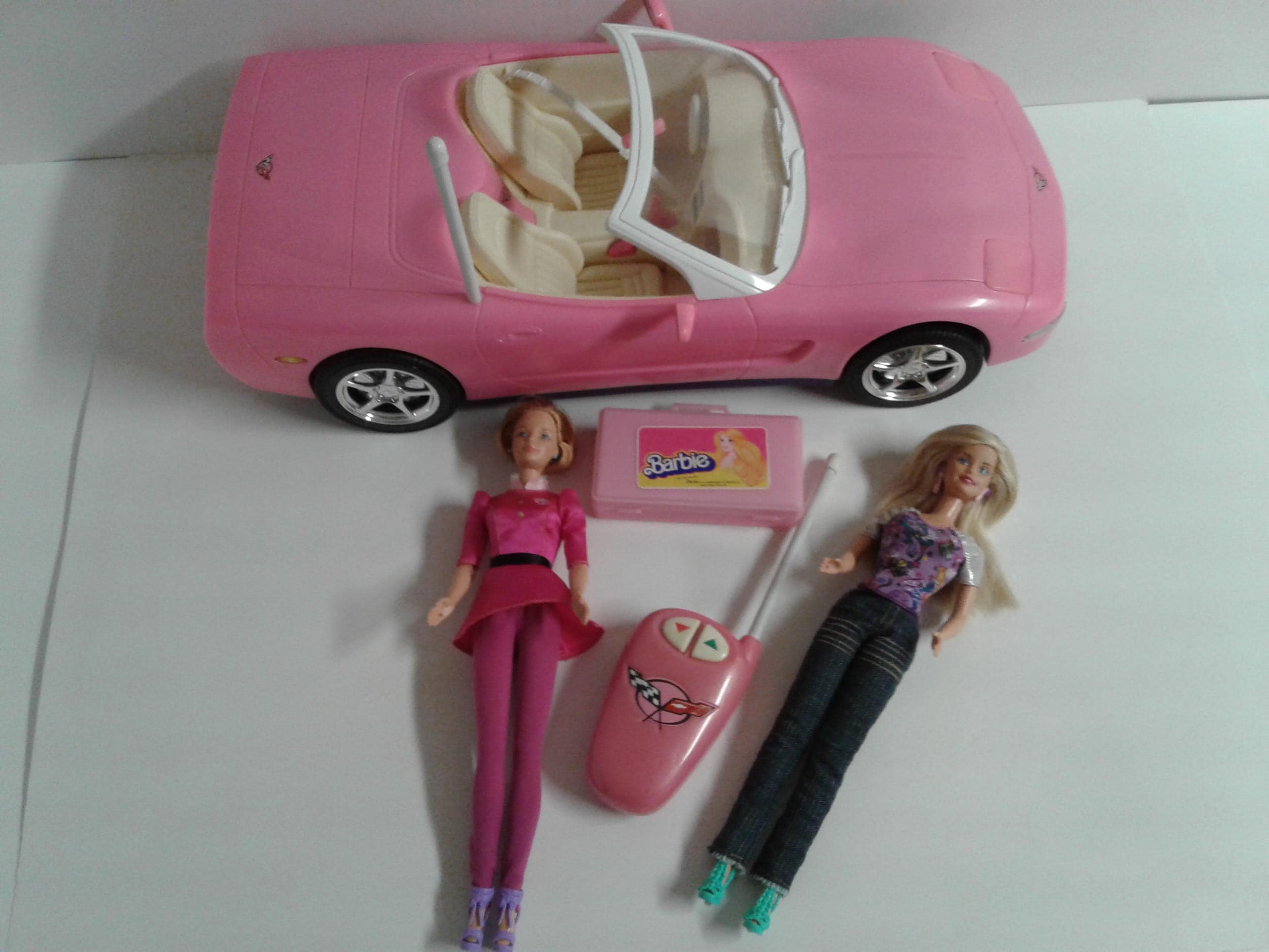 Mattel 20 Inch Barbie Pink Convertible Corvette White Mattel 20 Inch Barbie Pink Convertible Corvette White