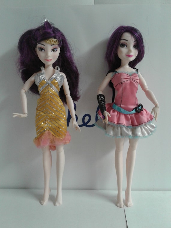 Disney Descendants Dolls, Photos don't belong to me c: I ju…