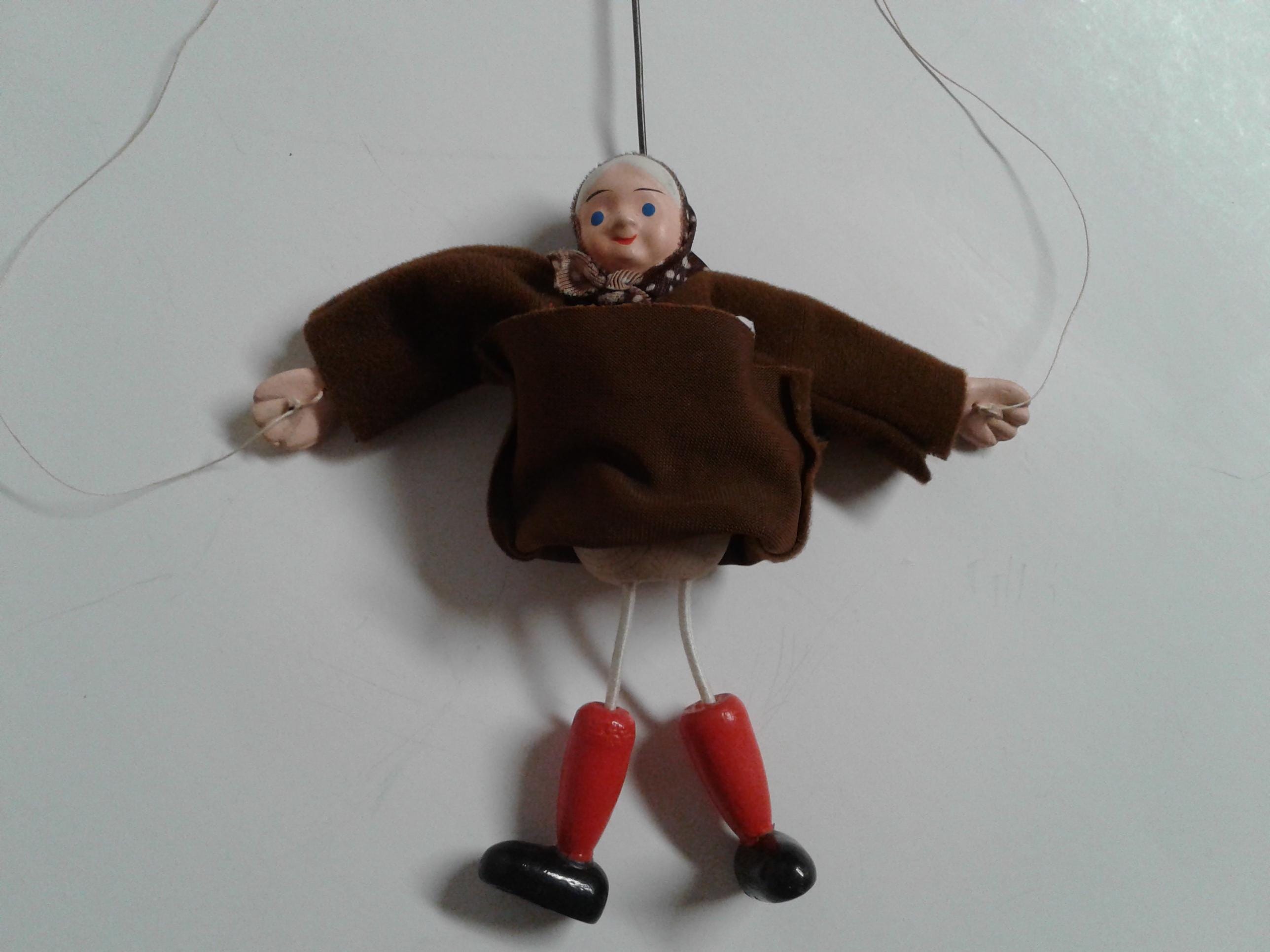 Wire Spring Puppet Vintage Handcrafted Felt Wood Wire Puppet/marionette Grandma Doll 6