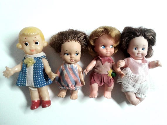 Poupée de Hong Kong vintage des années 1960 en
