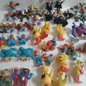 You Choose! Sesame Street Muppets PVC Cake Topper Figures