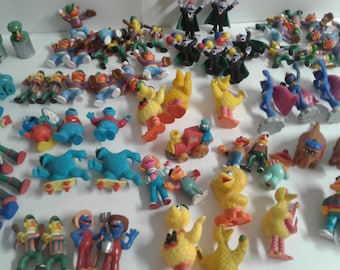 You Choose! Sesame Street Muppets PVC Cake Topper Figures