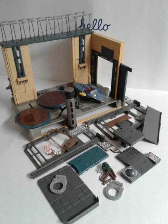 Star Wars Episodio 1 – Playset Motorizzato Theed Hangar Con 2 Action Figure Esclusive, Hasbro 1999