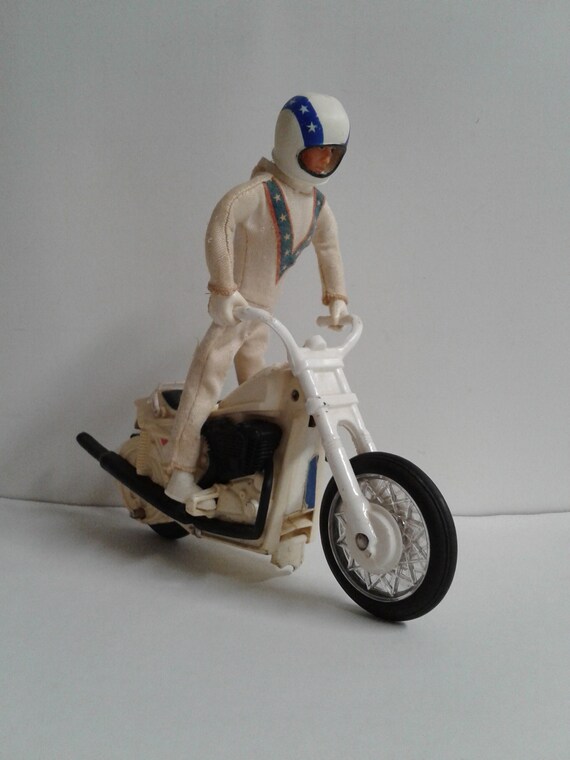 EVEL KNIEVEL Stunt Cycle With Figure 