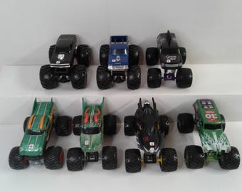 You Choose! Hot Wheels 1:24 Monster Jam Trucks