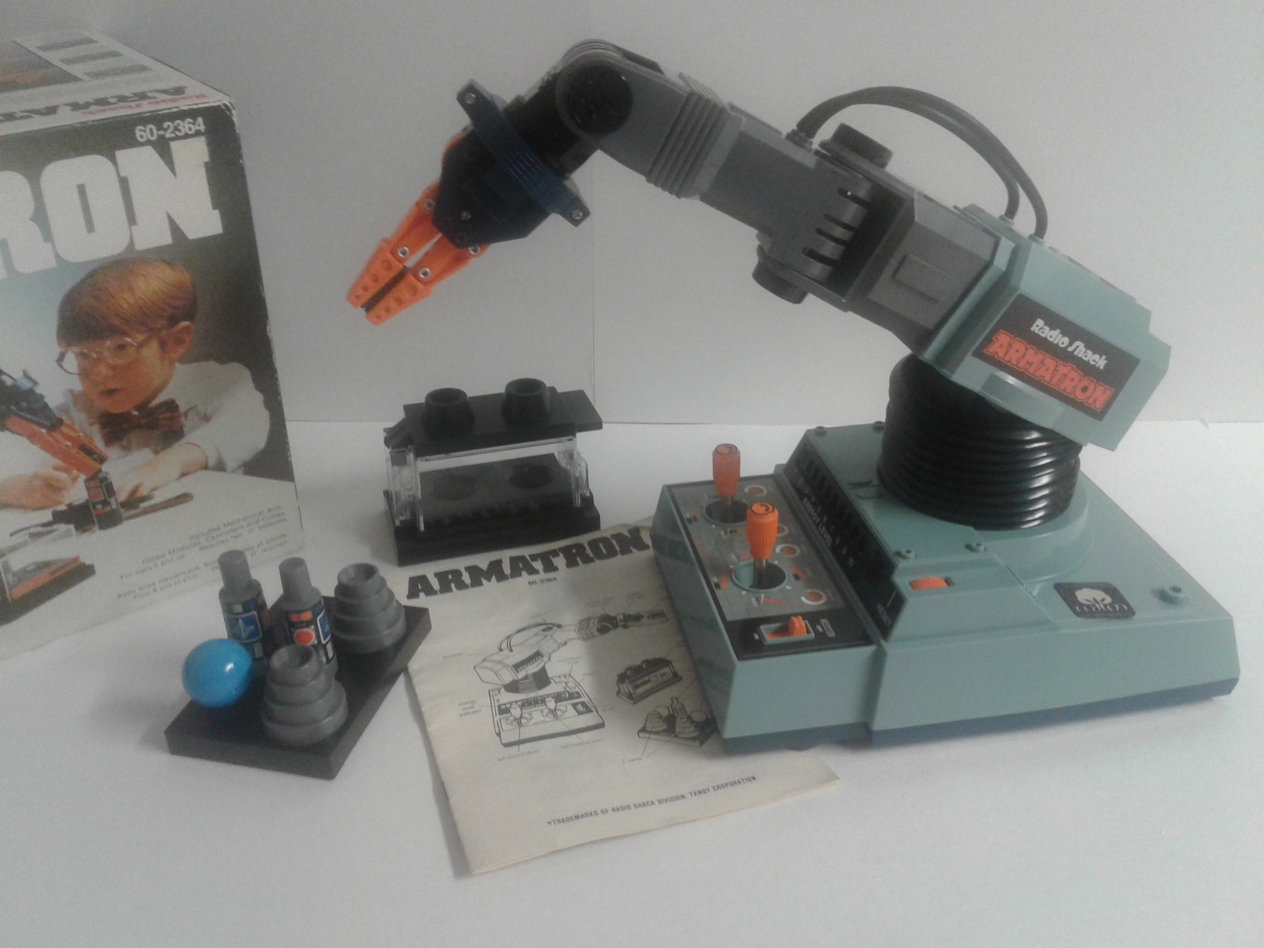 Vintage 70 s RARE Radio Shack ARMATRON Robot Arm Toy 60 2364 by