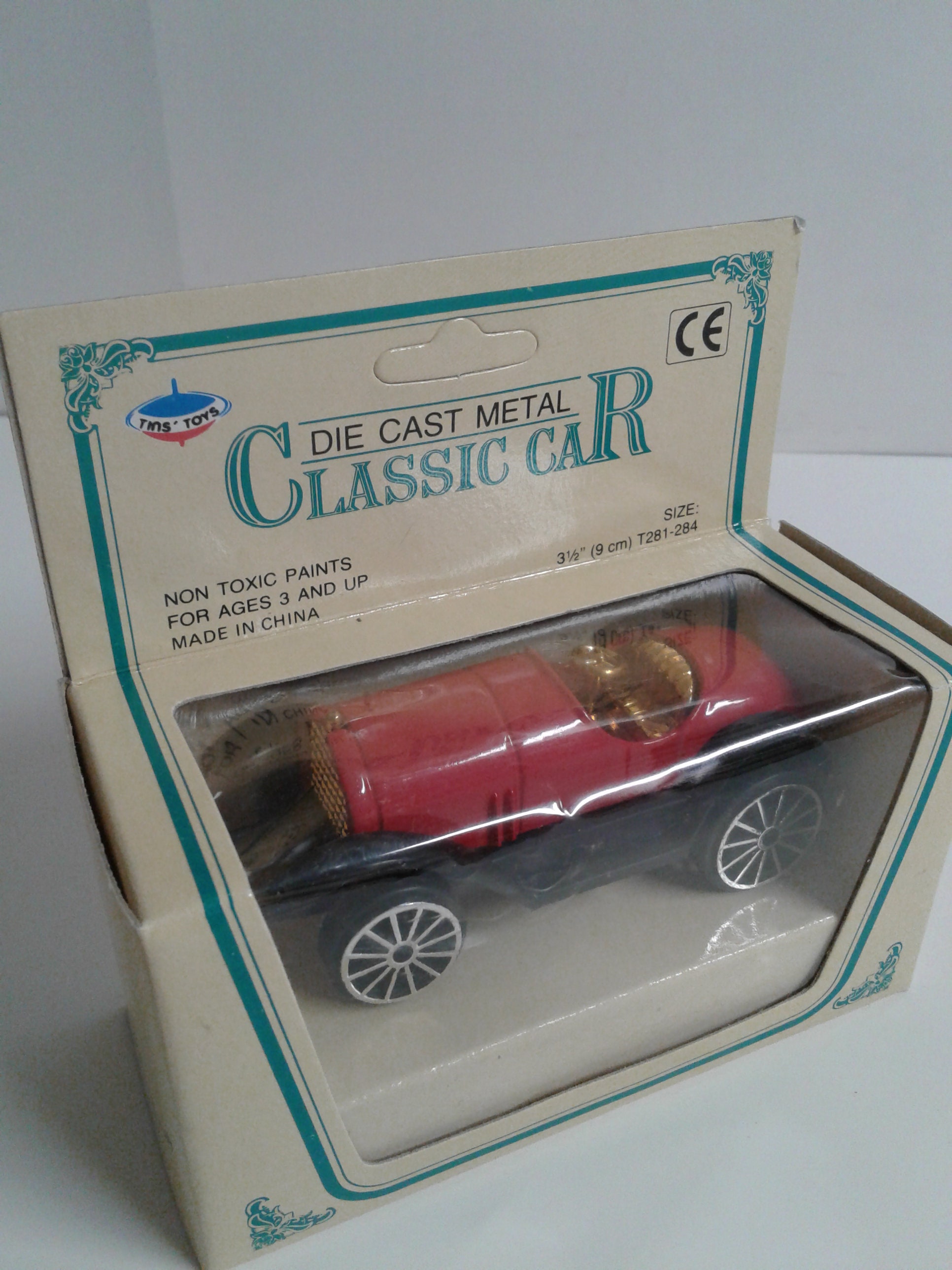 Complete Set of 4 Die Cast Metal Classic Car 3.5 Inches