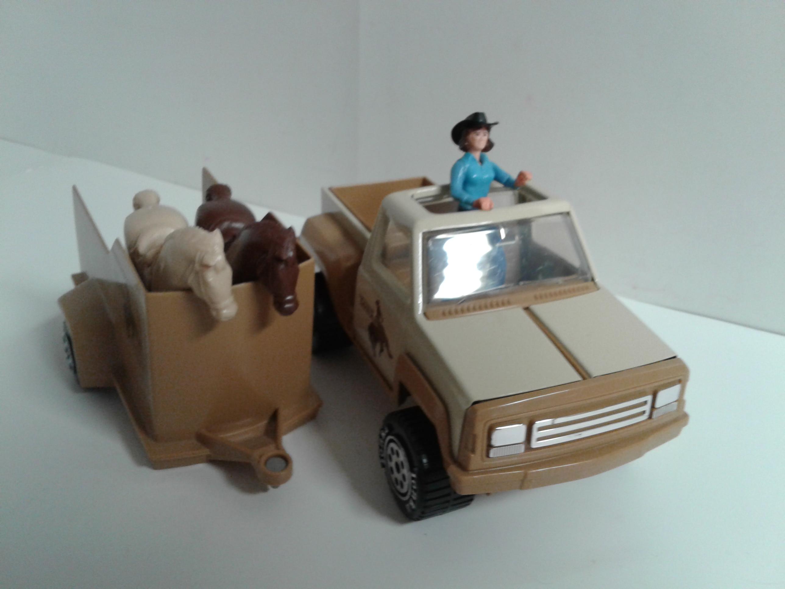Camion Tonka Vintage – Van Avec Remorque à Chevaux, En Tôle, Occasion