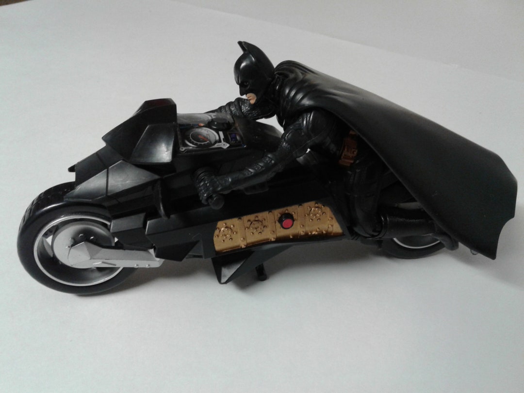 DC Comics the Dark Knight Superhero Batman Friction Action Figure