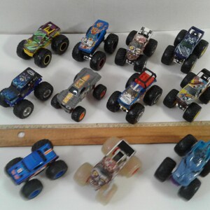 Hot Wheels Monster Jam Monster Truck 1:64 Diecast Vehicle Lot Of 11 image 12